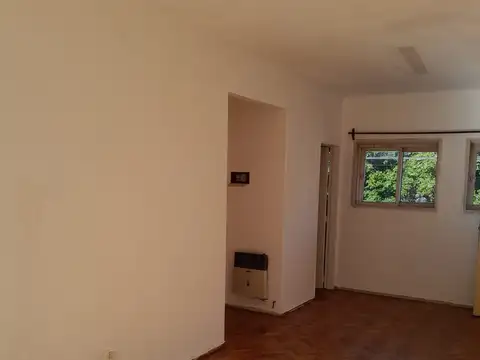 Departamento en Venta en Villa del Parque, USD 92.000