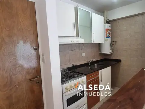 Departamento en Alquiler en Martín, $ 410.000