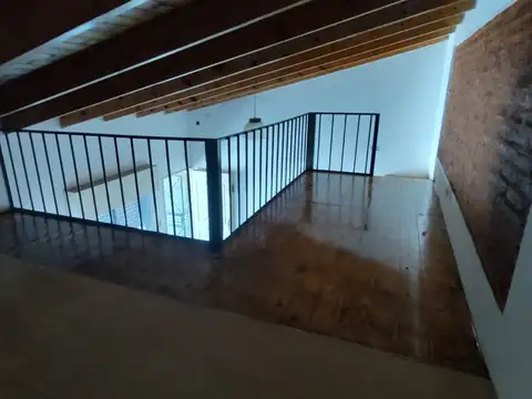 Depto Tipo Casa en Alquiler de 1 dormitorio