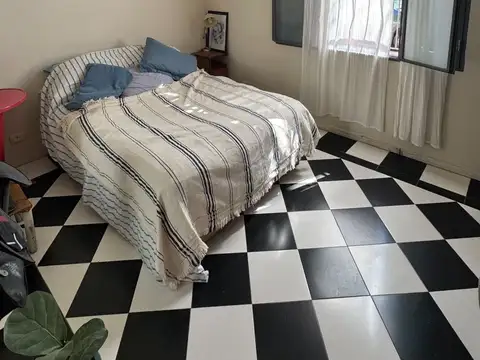 Venta CASA 6 ambientes con TERRAZA en CHACARITA