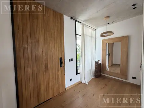 Casa en Alquiler Temporal al Este