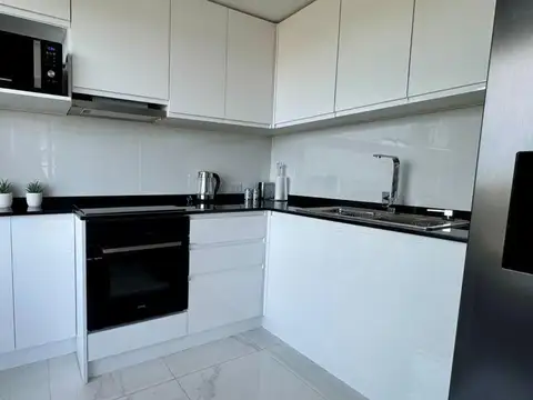 Departamento en Alquiler con 1 cocheras