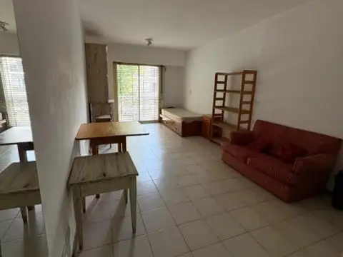 Departamento en Alquiler en San Isidro Centro, $ 580.000
