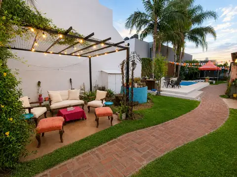 Casa en Venta en Quilmes Oeste, USD 165.000
