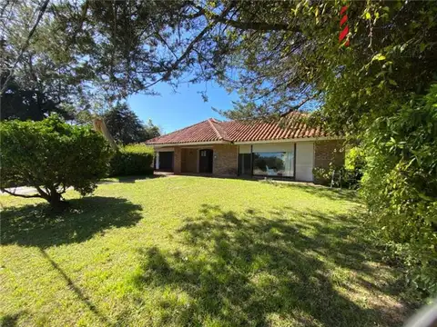 CASAS - CASA - PUNTA DEL ESTE