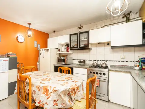 Depto Tipo Casa en Venta 15 años