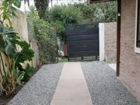 Depto Tipo Casa en Alquiler de 1 dormitorio