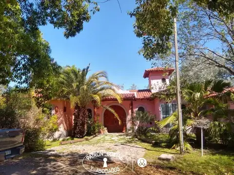 Casa en Alquiler de 3 dormitorios