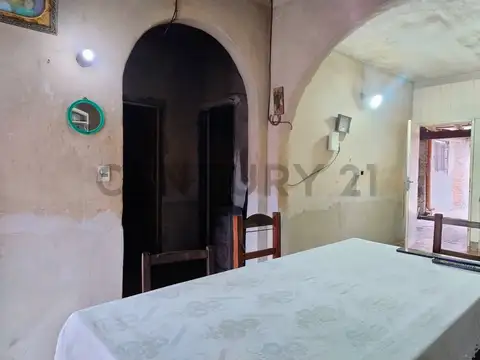 Casa 3 ambientes con 1 baño