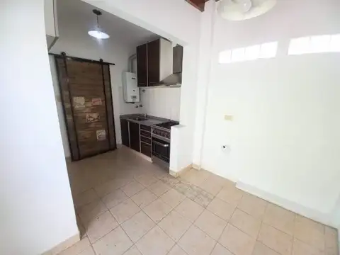Depto Tipo Casa 3 ambientes con 1 baño