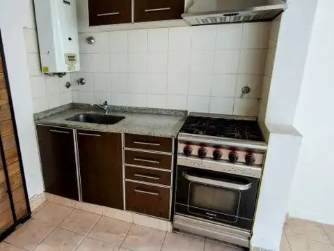 Depto Tipo Casa en Venta 45 años
