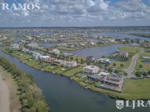 Terreno en Venta en Puertos - Barrio Costas, USD 179.000