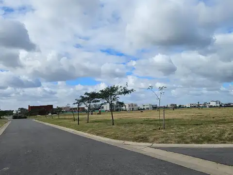 Terreno en Venta en Village Joven, USD 95.000