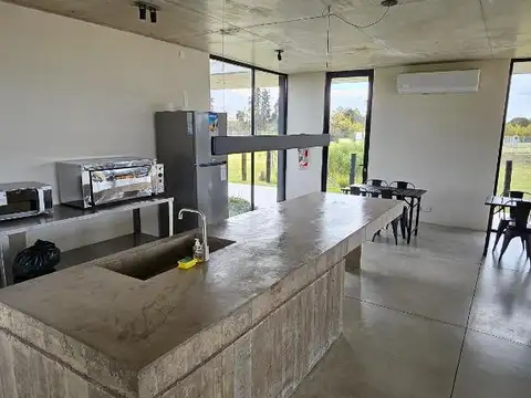 Terreno en Venta en Village Joven, USD 95.000