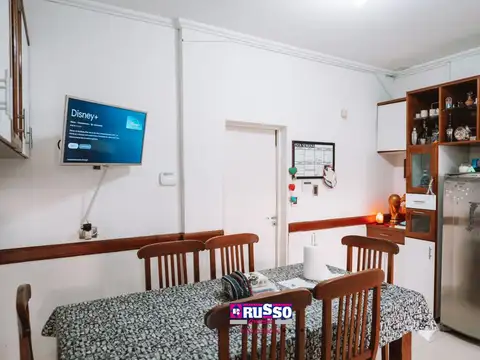 Venta casa Ramos Mejia 6 ambientes