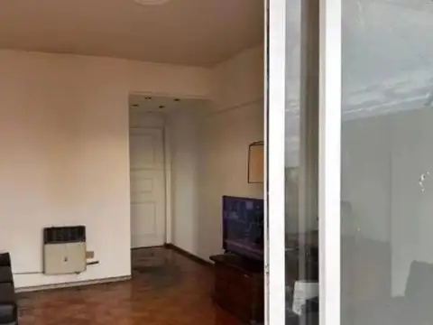 Salta 2100, Piso 7