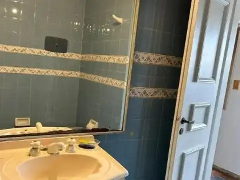 Se vende un departamento de 2 ambientes con balcón - Barracas