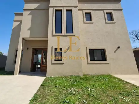 Venta casa 3 dorm. en Haras Santa María, Escobar.