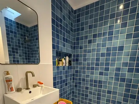 Depto Tipo Casa 4 ambientes con 3 baños