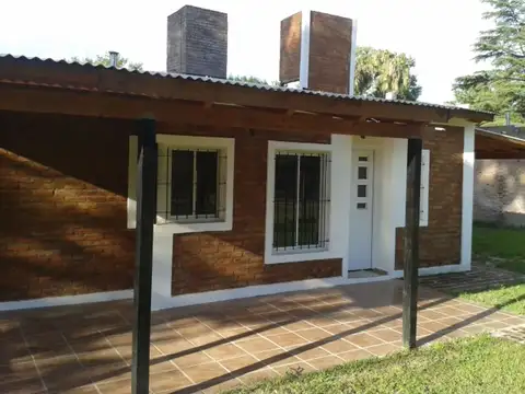 Casa 2 dormitorios avenida america 4688 bis, funes