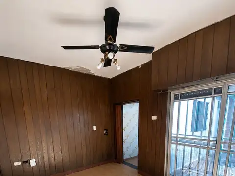 Casa en Alquiler con 1 cochera