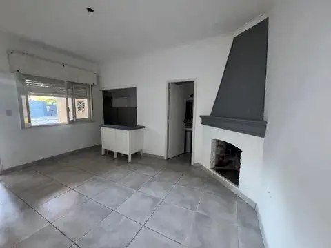 Depto Tipo Casa en Alquiler de 1 dormitorio