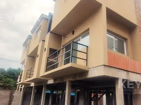 Av. Juan Domingo Perón al 1700