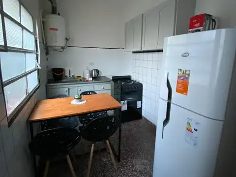 Depto Tipo Casa en Alquiler de 2 dormitorios