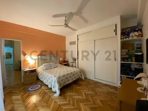 Marcelo T Alvear 2100, Piso 1