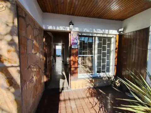 VENTA CASA 3 Amb/Cochera/Jardin/Patio SAN JUSTO