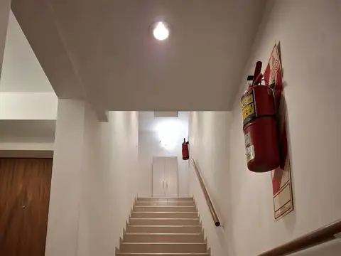 Depto Tipo Casa 2 ambientes con 1 baño