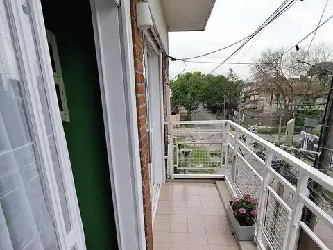 Depto Tipo Casa en Venta de 1 dormitorio