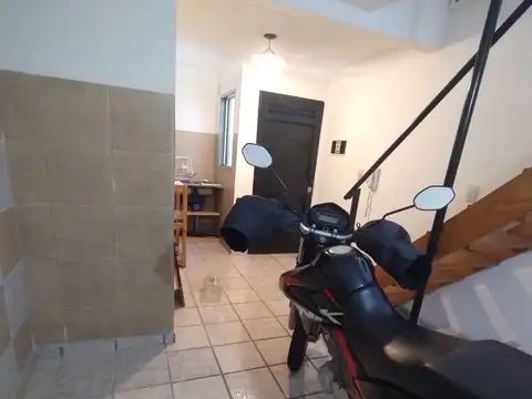 Depto Tipo Casa en Alquiler de 2 ambientes