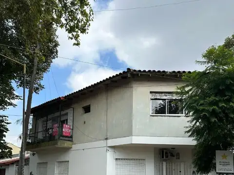 America 4100, Piso 1