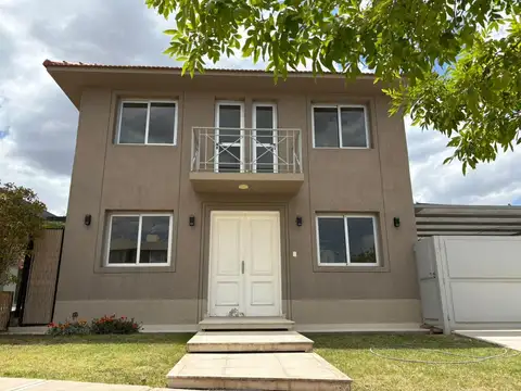 Casa en venta Barrio Privado La Bastilla 