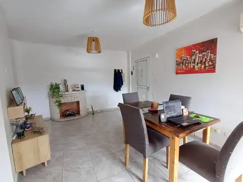 1 De Mayo 3651 , Piso 3