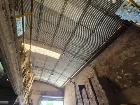 IMPECABLE GALPON 12.3X24