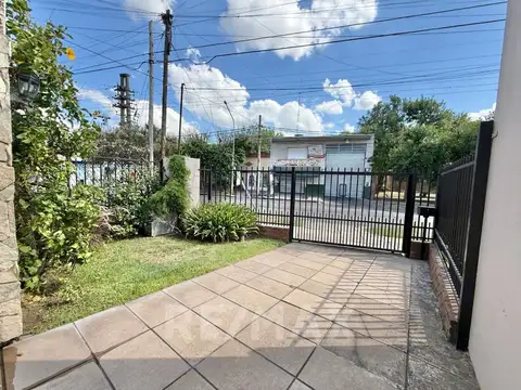 Avenida Constitución 800