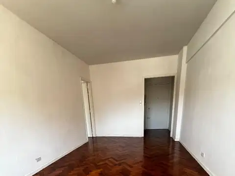 Belgrano 2000, Piso 7