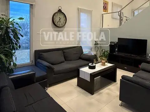 Casa 5 ambientes con 3 baños