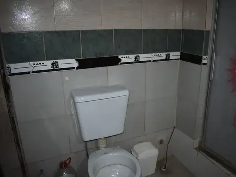 VENTA VIVIENDA PRINCIPAL Y 9 DTOS EN ALQUILER