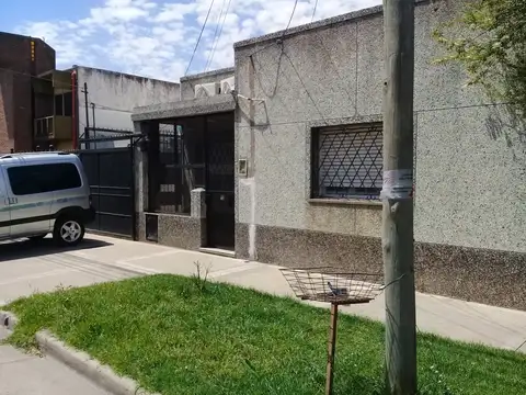 SUPERI    TRES AMBIENTES   MUY MODERNO  