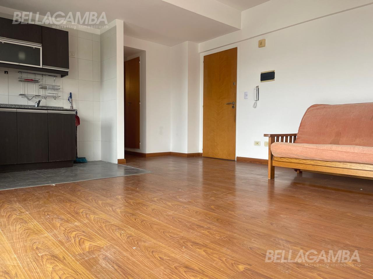 DEPARTAMENTO ALQUILER COLEGIALES 2 AMBIENTES COCHERA