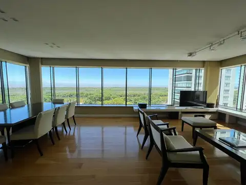 Departamento en Alquiler de 5 ambientes