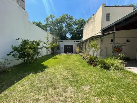 Calle 39 entre 16 y 17 1000