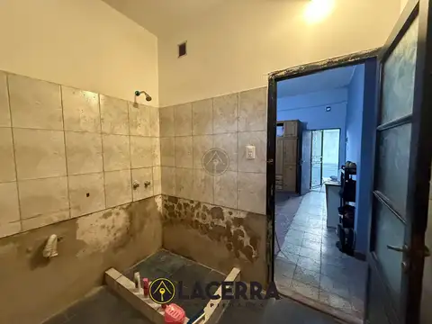 Depto Tipo Casa en Venta 70 años
