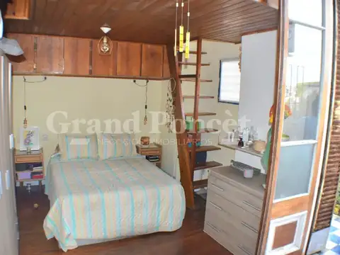 Depto Tipo Casa en Venta 90 años