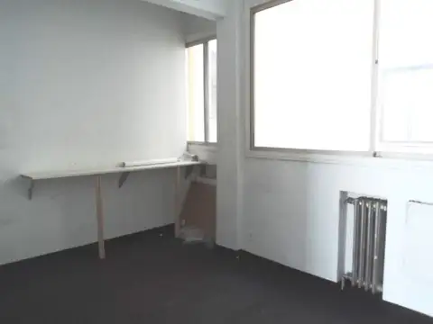 Oficina CENTRO-A MEDIA CUADRA DE LA AV 9 DE JULIO