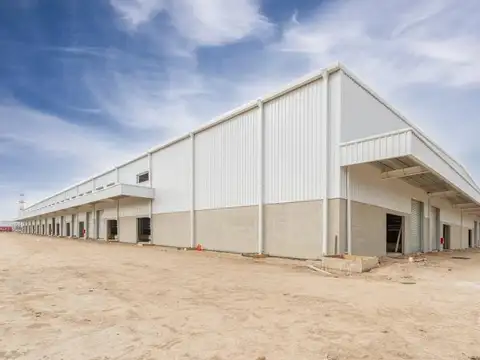 Excelente deposito en Esteban Echeverria de 18000 m2 cub