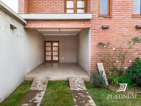 Casa en Venta en Campo Quijano, USD 117.000